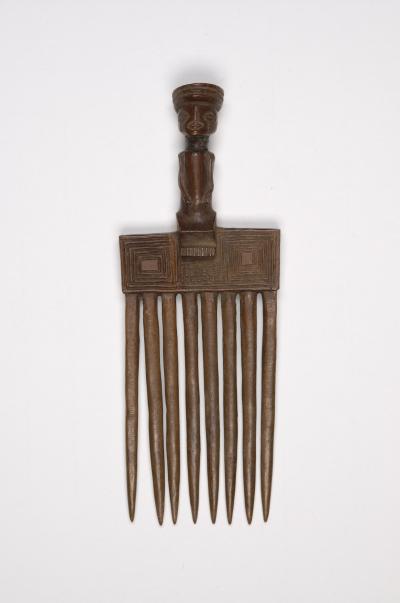 Chokwe combs - Inventory number : EO.1980.2.26 | Royal Museum for ...