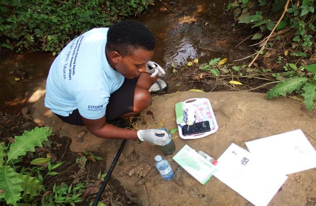 Ugandan citizens fight against Bilharzia